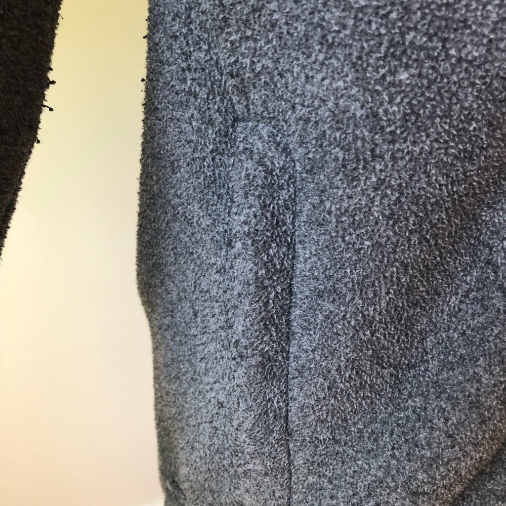 Men’s North Face Full Zip Jacket - Picture 4 of 5
